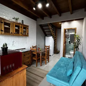 https://casa-nova-e-aconchegante-prxima-a-aeroporto.santa-catarina-brasil.com